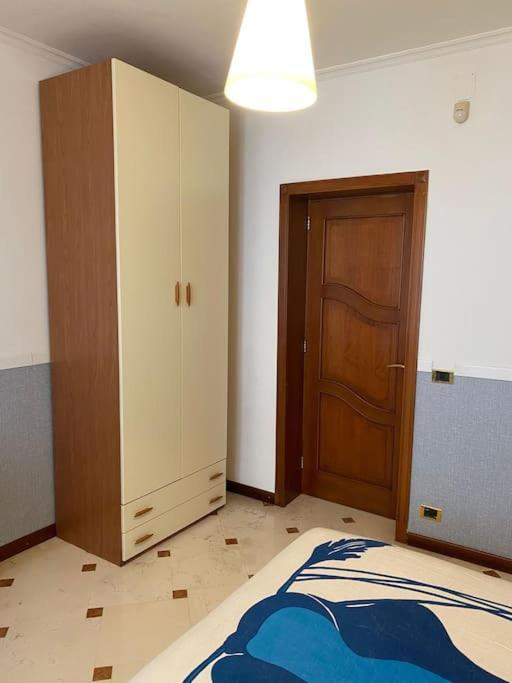 Appartement Enry Station House à Bari Extérieur photo